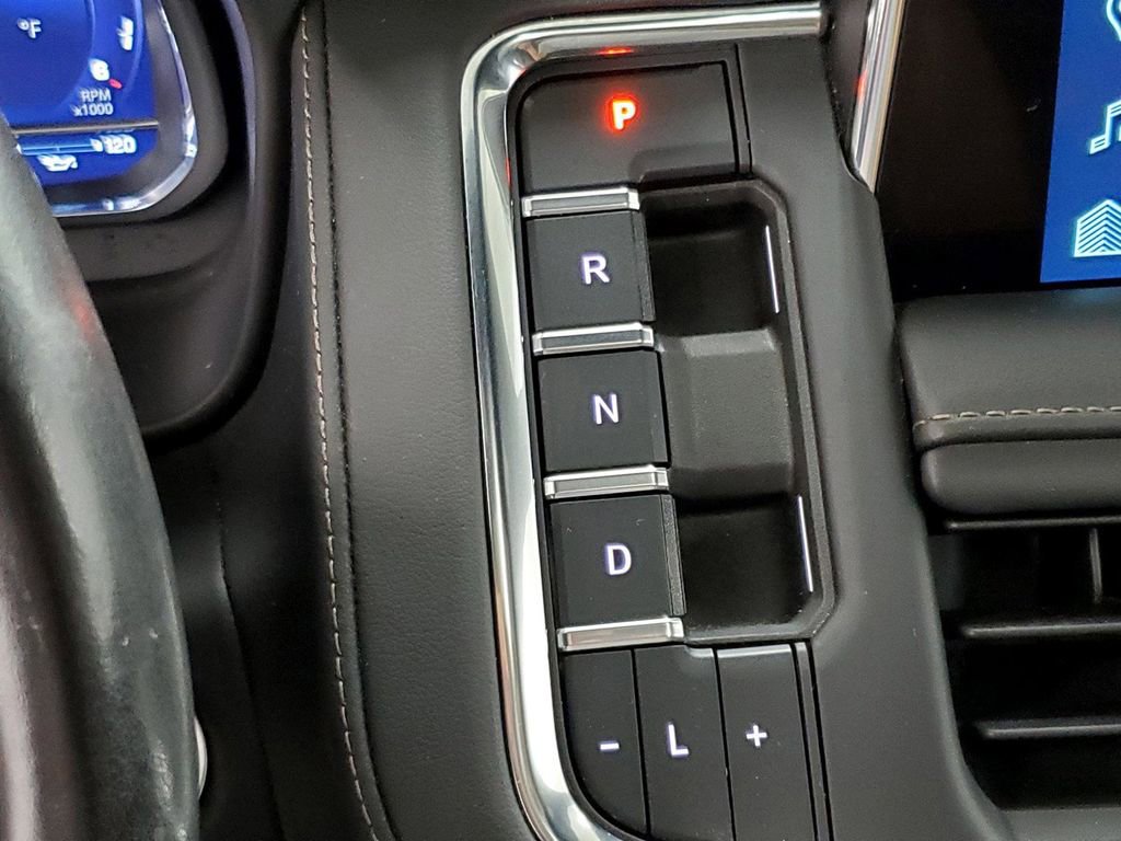 Used 2022 Chevrolet Tahoe High Country image 17