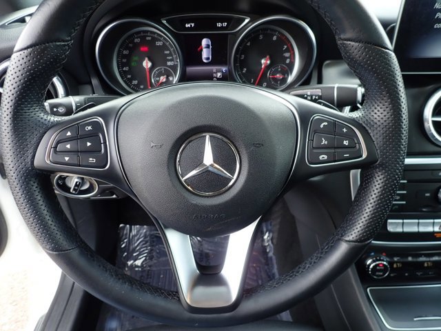 Used 2019 Mercedes-Benz CLA 250 4MATIC image 13