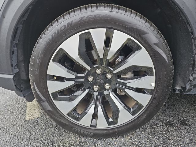 Used 2025 Ford Explorer Platinum w/ LUX Leather Package image 37