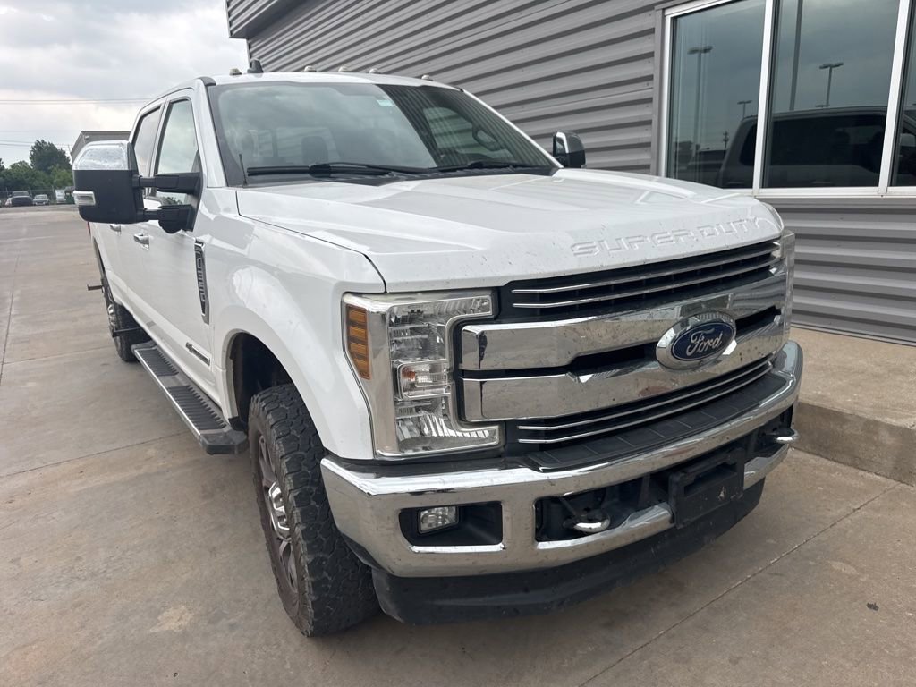 Used 2019 Ford F350 Lariat w/ Chrome Package AWD/4WD image 2