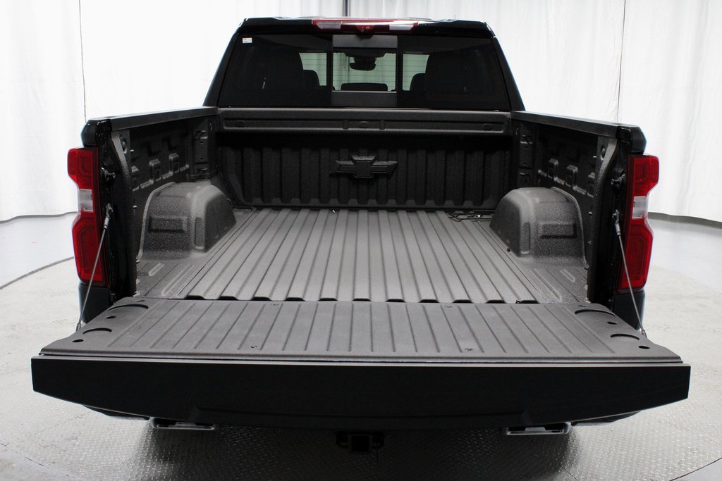 Used 2025 Chevrolet Silverado 1500 High Country w/ Technology Package image 16