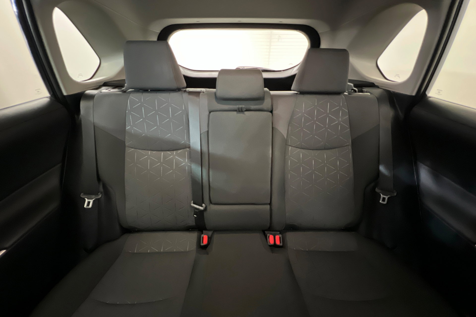 Certified 2025 Toyota RAV4 XLE AWD/4WD image 26