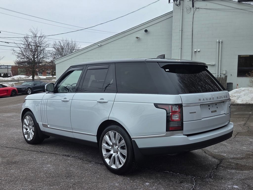 Used 2017 Land Rover Range Rover Supercharged image 4