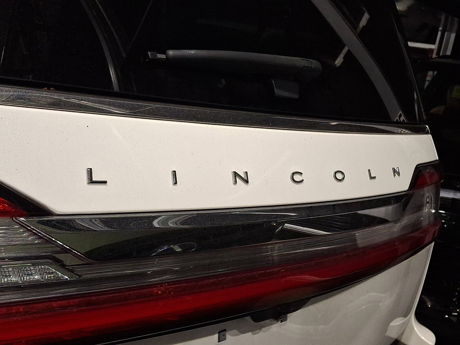 Used 2020 Lincoln Navigator L Reserve w/ Equipment Group 208A Reserve image 4