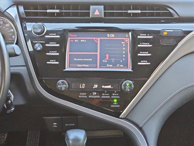 Used 2018 Toyota Camry SE FWD image 12