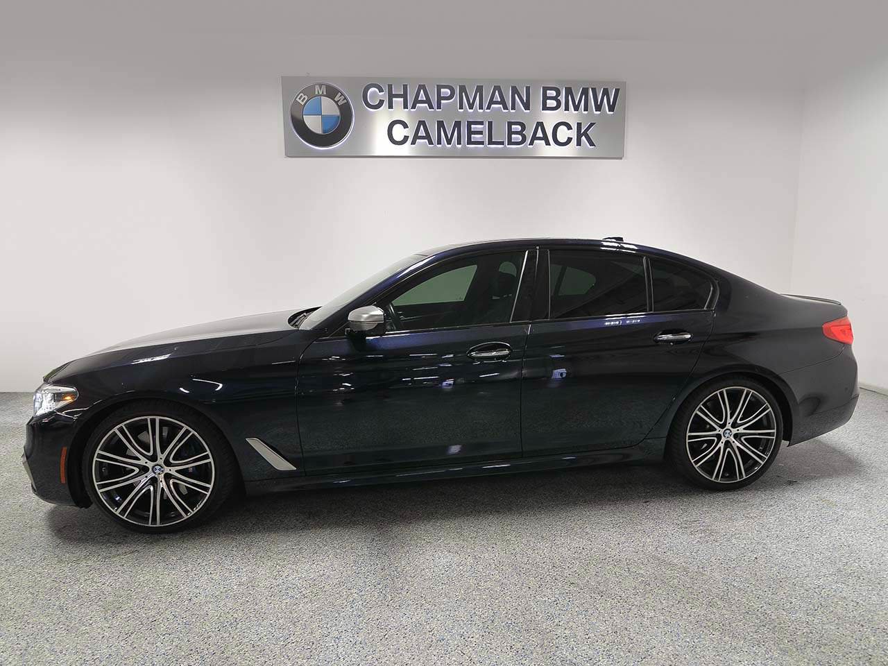 Used 2018 BMW M550i xDrive AWD/4WD image 3