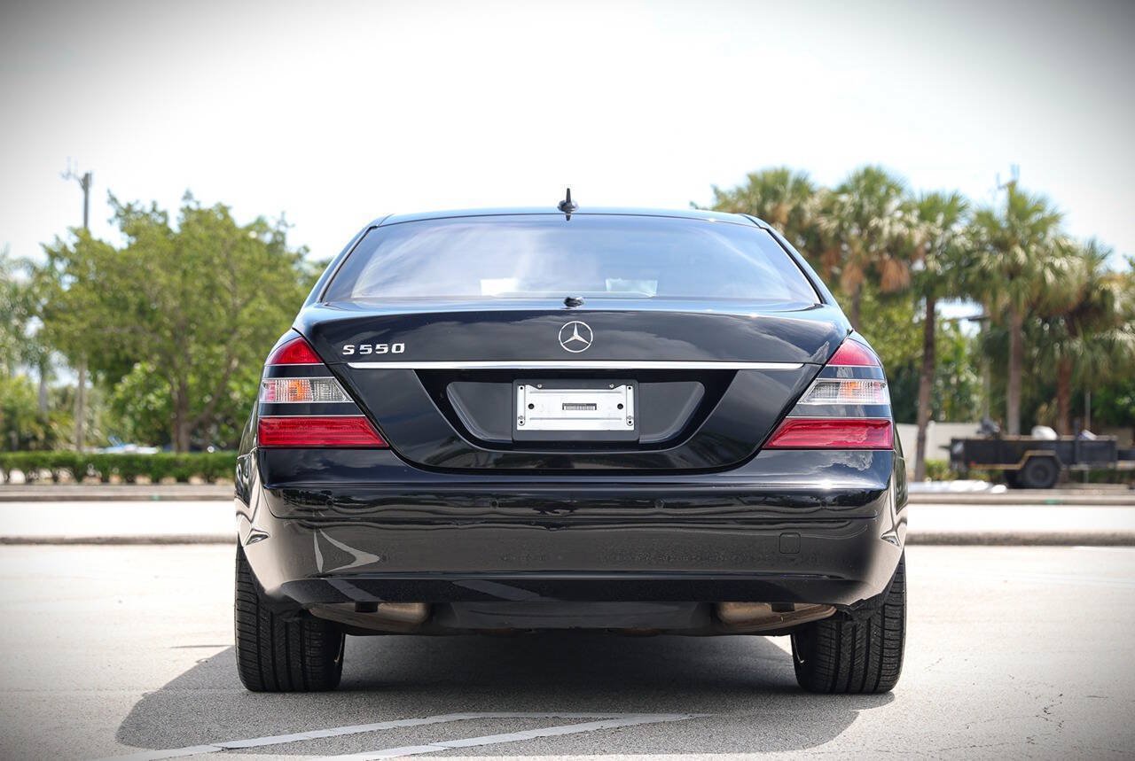 Used 2007 Mercedes-Benz S 550 image 7