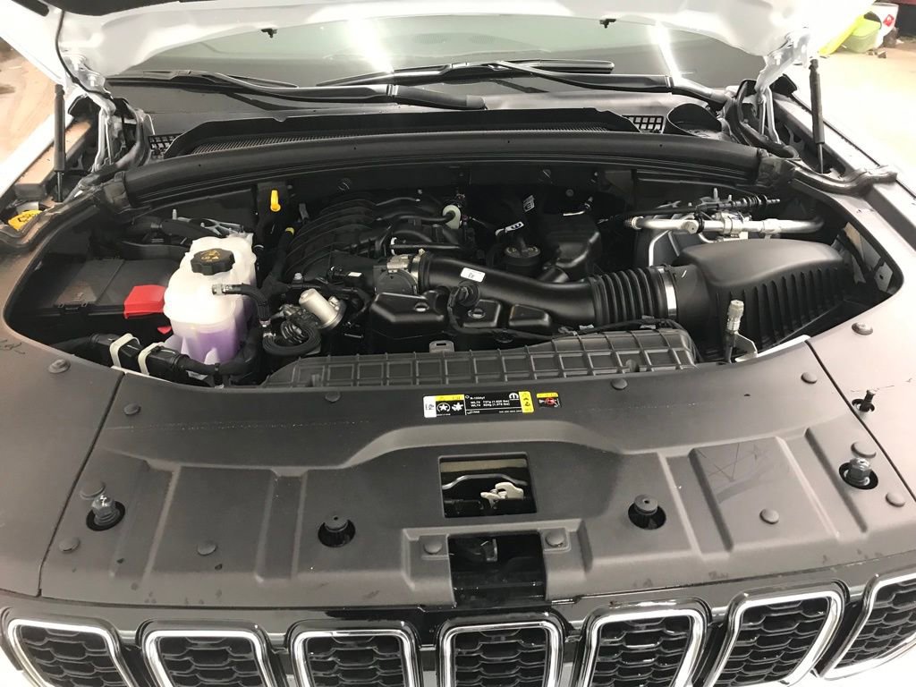 New 2025 Jeep Grand Cherokee L Limited image 45