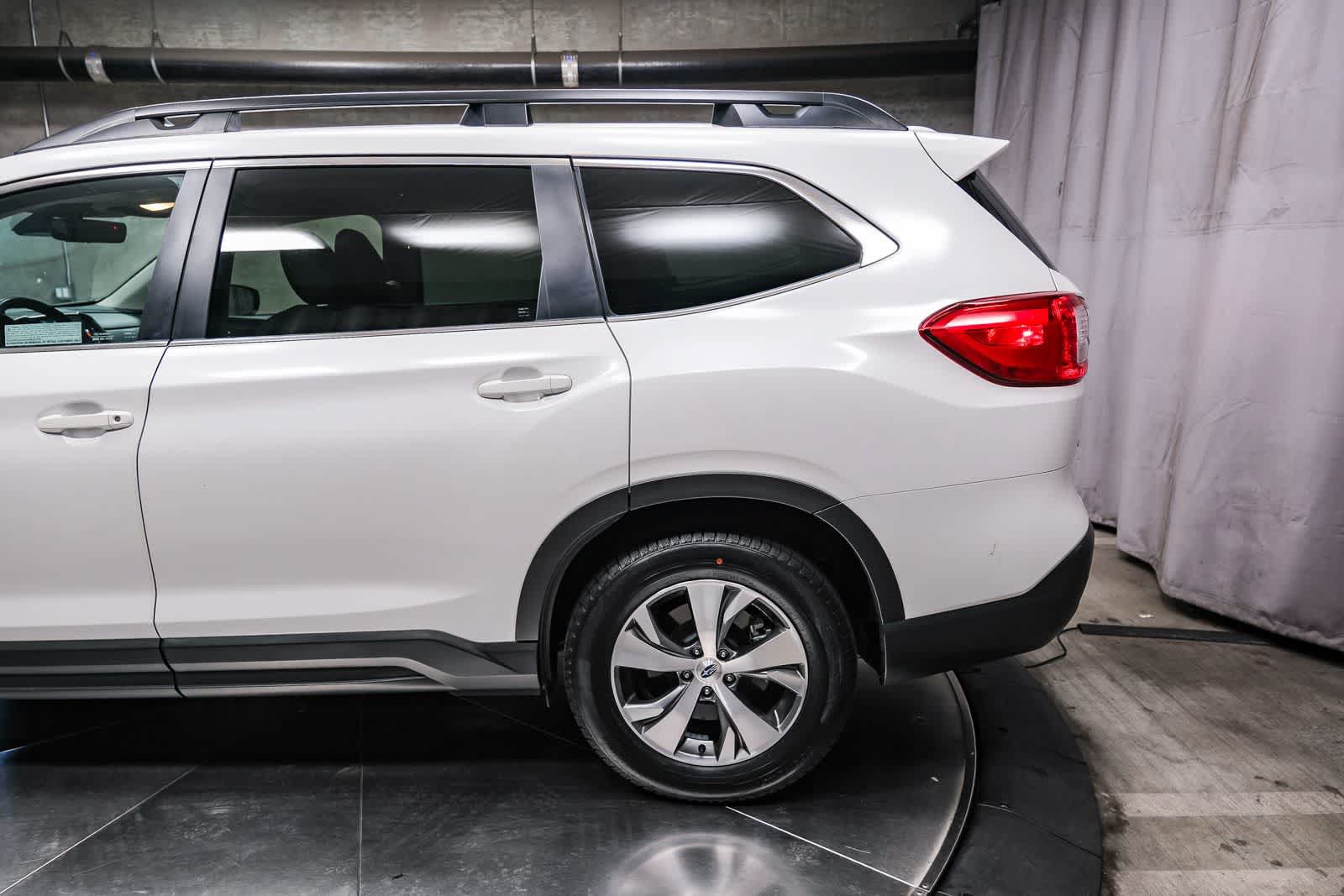 Used 2024 Subaru Ascent Premium w/ Convenience Package AWD/4WD image 8