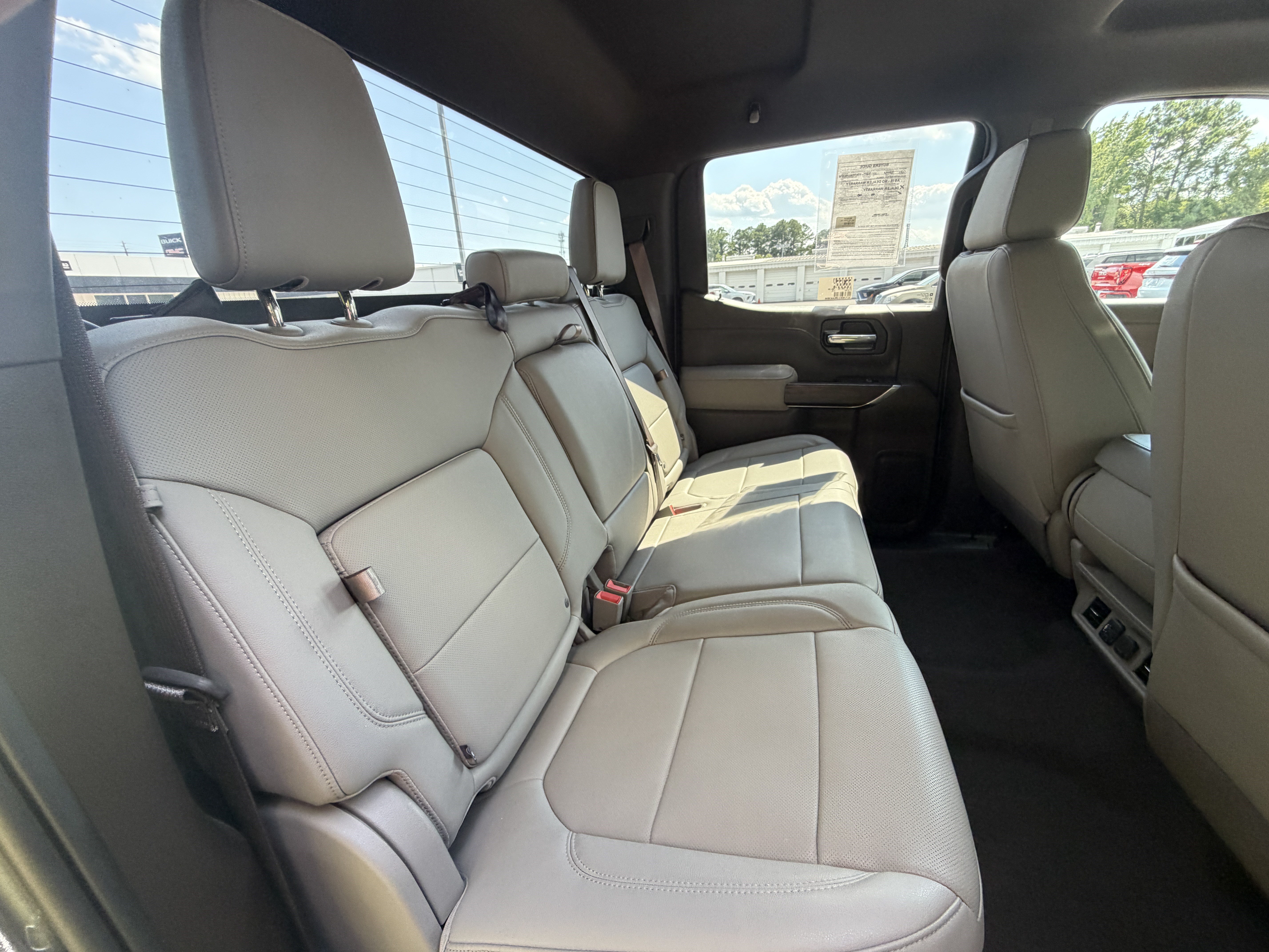 Used 2021 GMC Sierra 1500 SLT w/ X31 Off-Road Package AWD/4WD image 20
