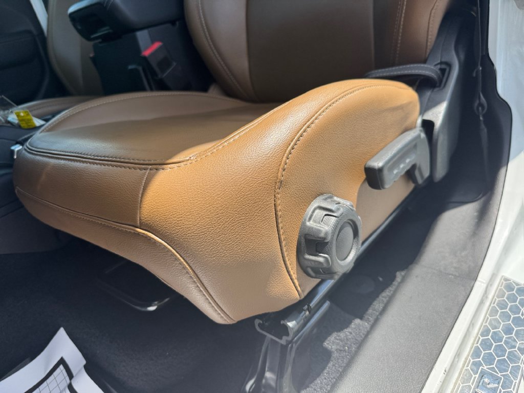 Used 2020 Jeep Wrangler Unlimited Rubicon AWD/4WD image 33