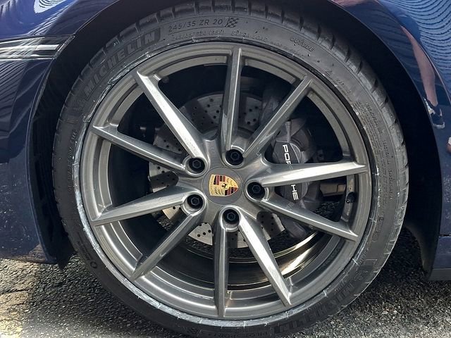 Certified 2024 Porsche 911 Carrera T RWD image 15