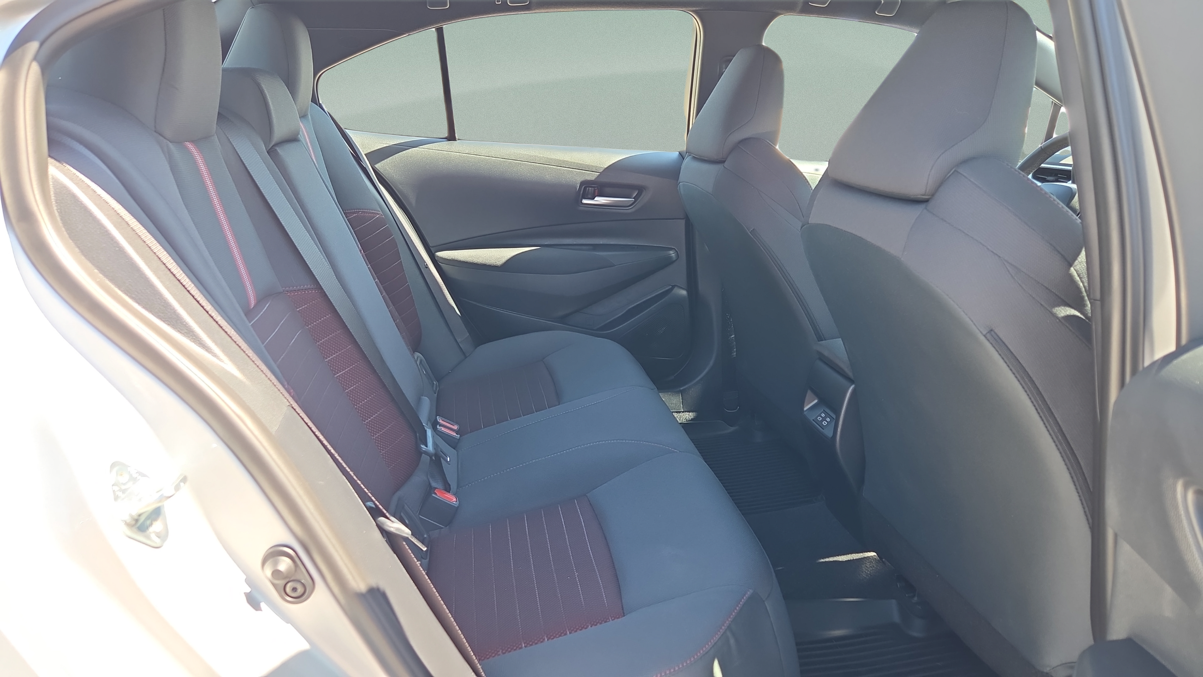 Certified 2026 Toyota Corolla SE FWD image 14