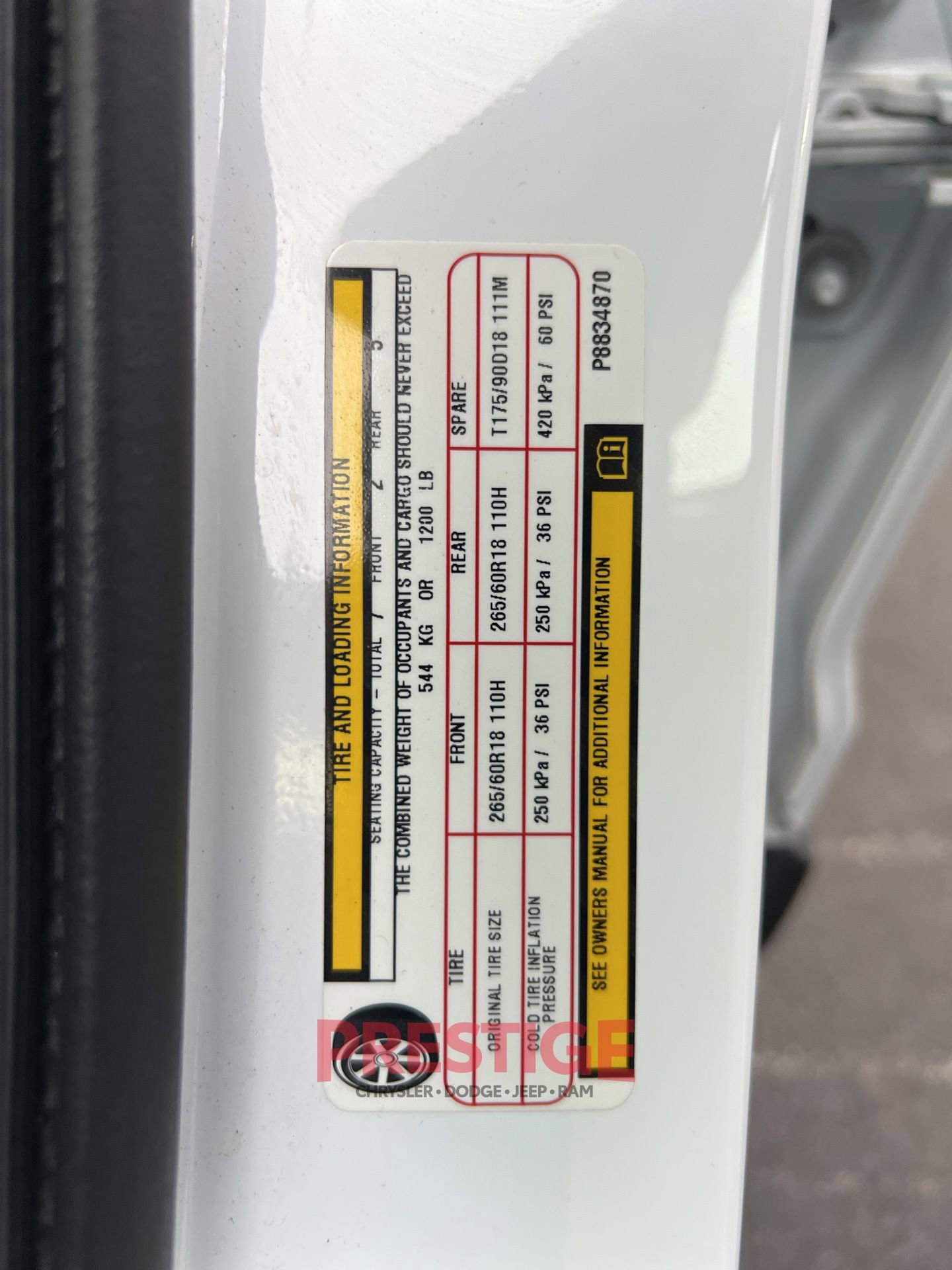 Used 2023 Jeep Grand Cherokee L Laredo image 30