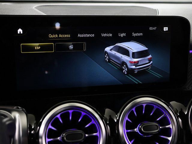 Certified 2023 Mercedes-Benz GLB 250 4MATIC image 2