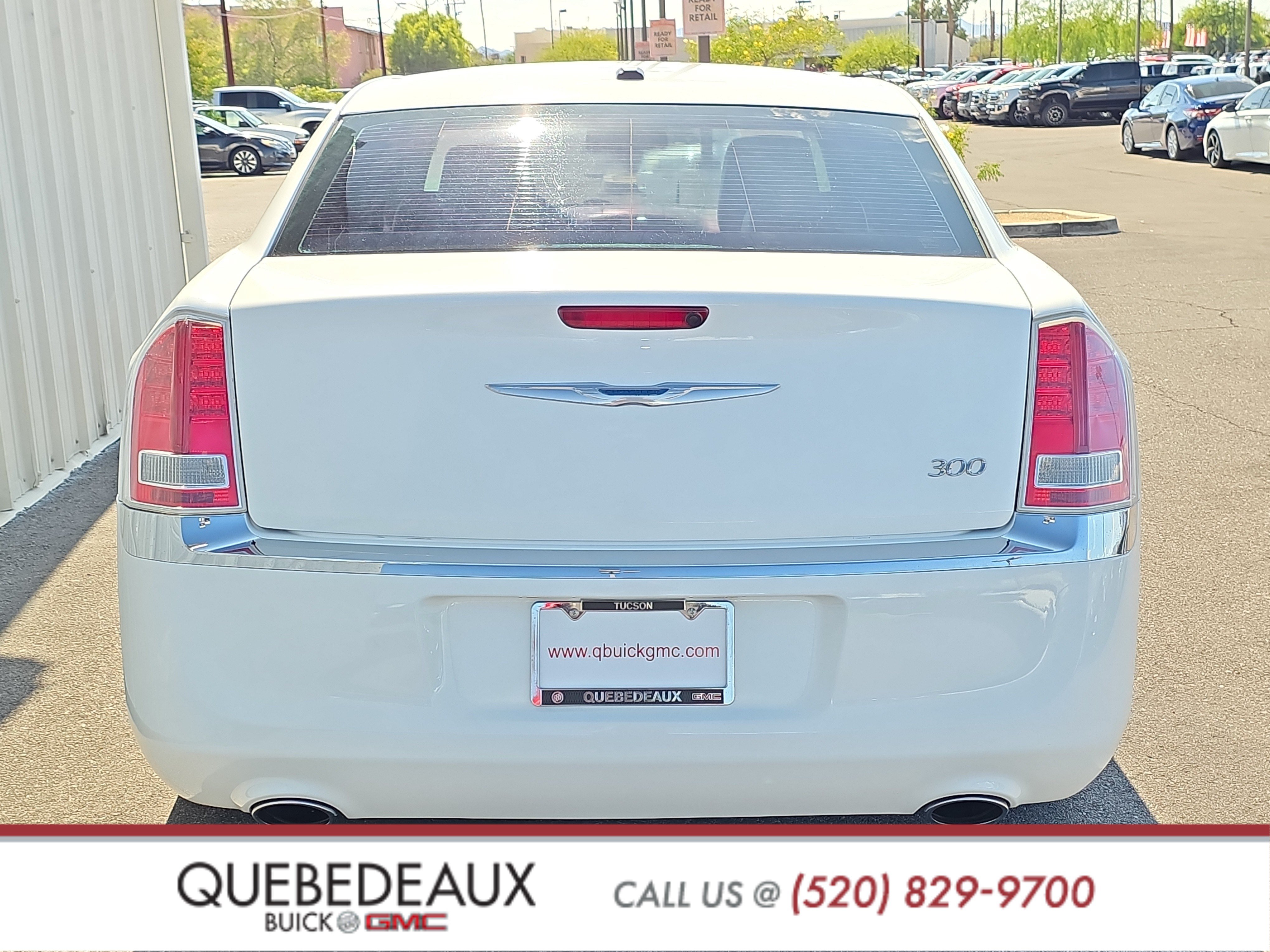 Used 2014 Chrysler 300 RWD image 6