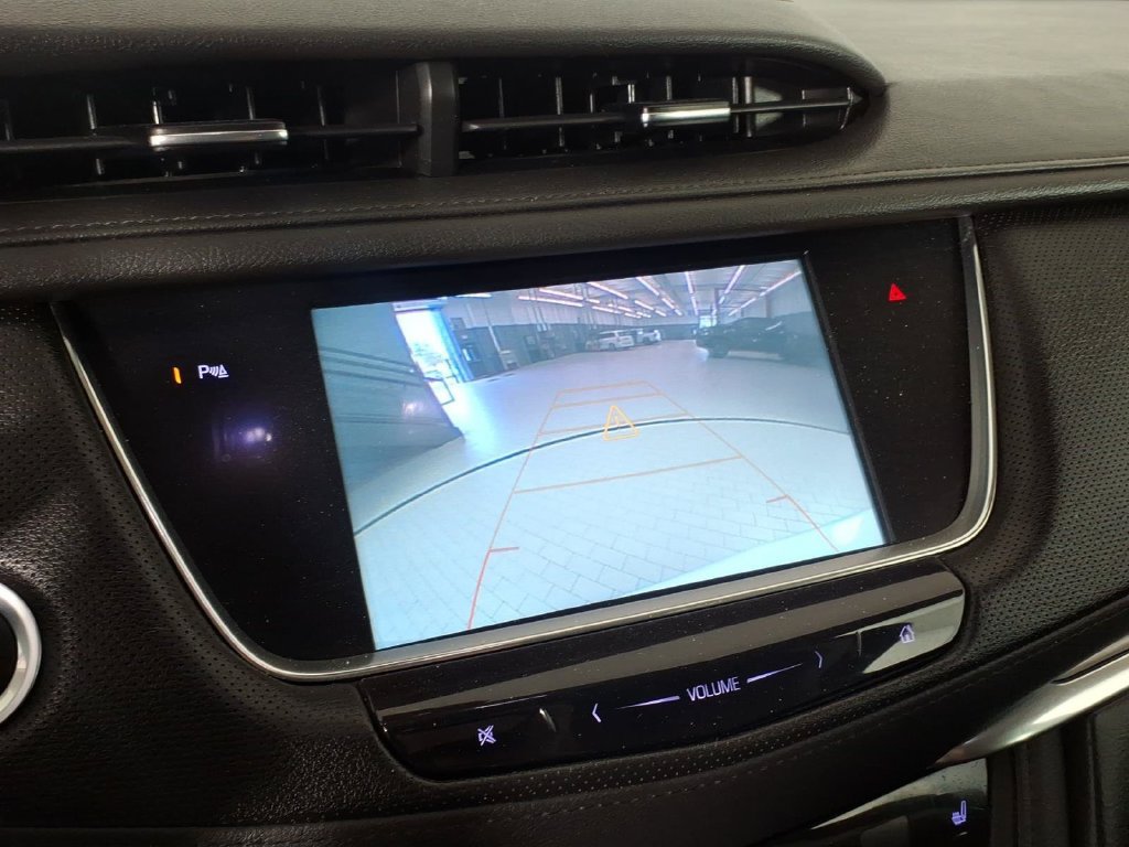 Used 2019 Cadillac XT5 Premium Luxury FWD image 21