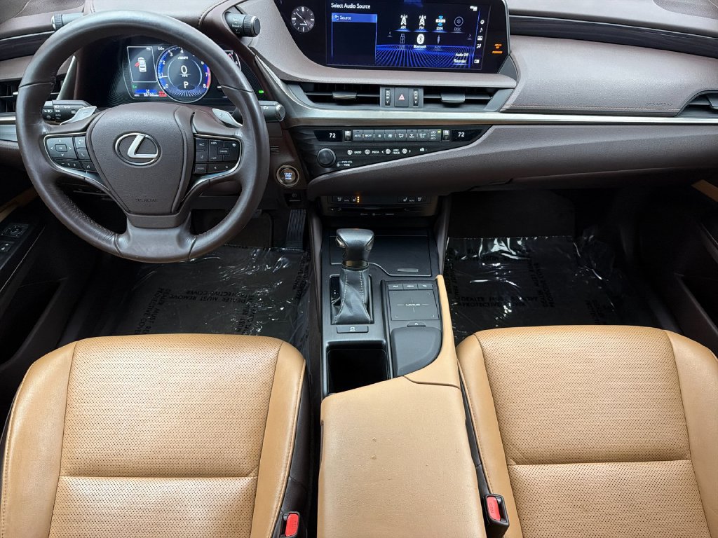 Used 2019 Lexus ES 350 w/ Premium Package FWD image 12