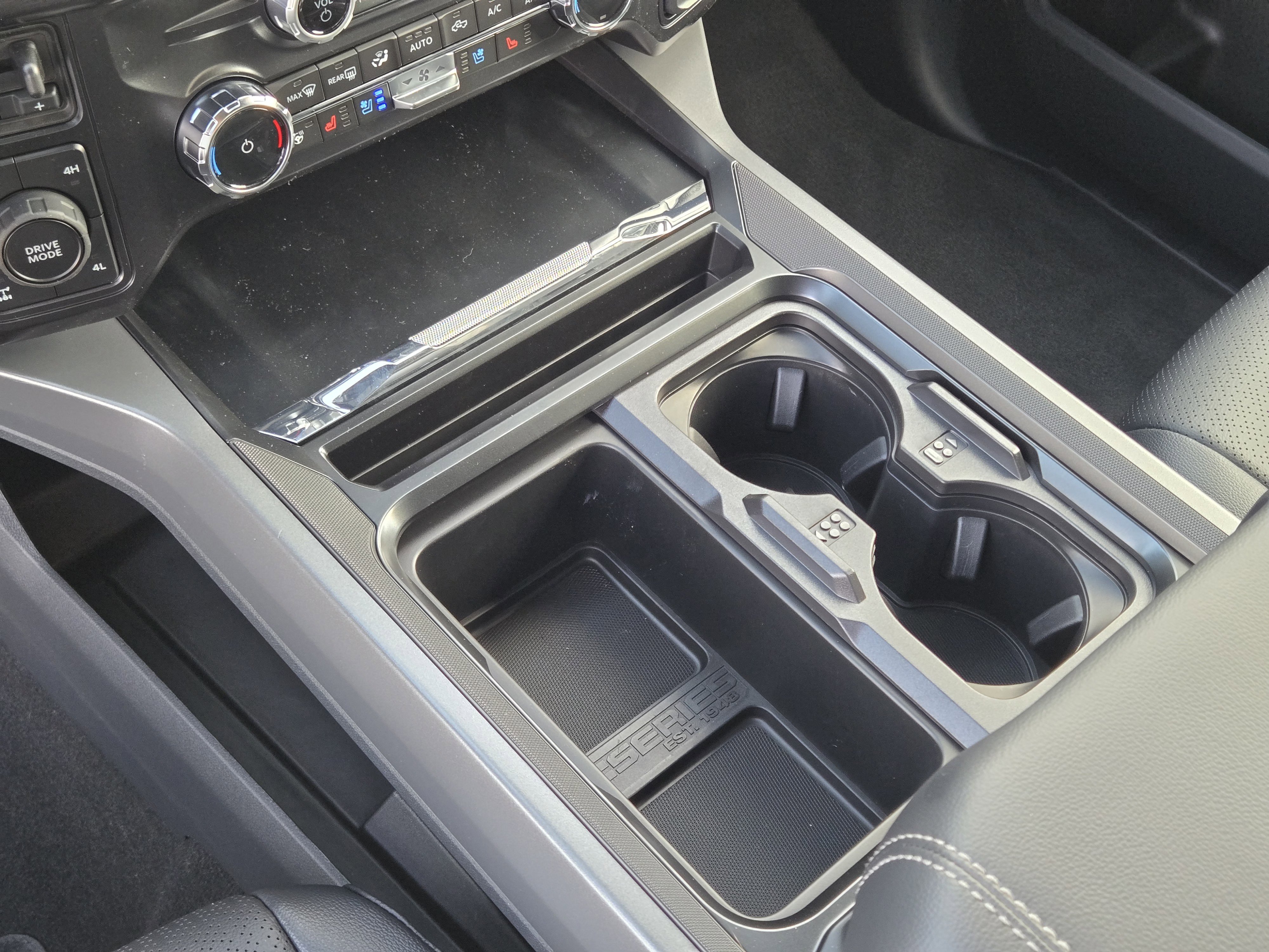New 2026 Ford F250 Lariat w/ Lariat Ultimate Package image 29