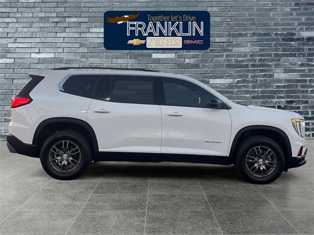 Used 2025 GMC Acadia Elevation image 6