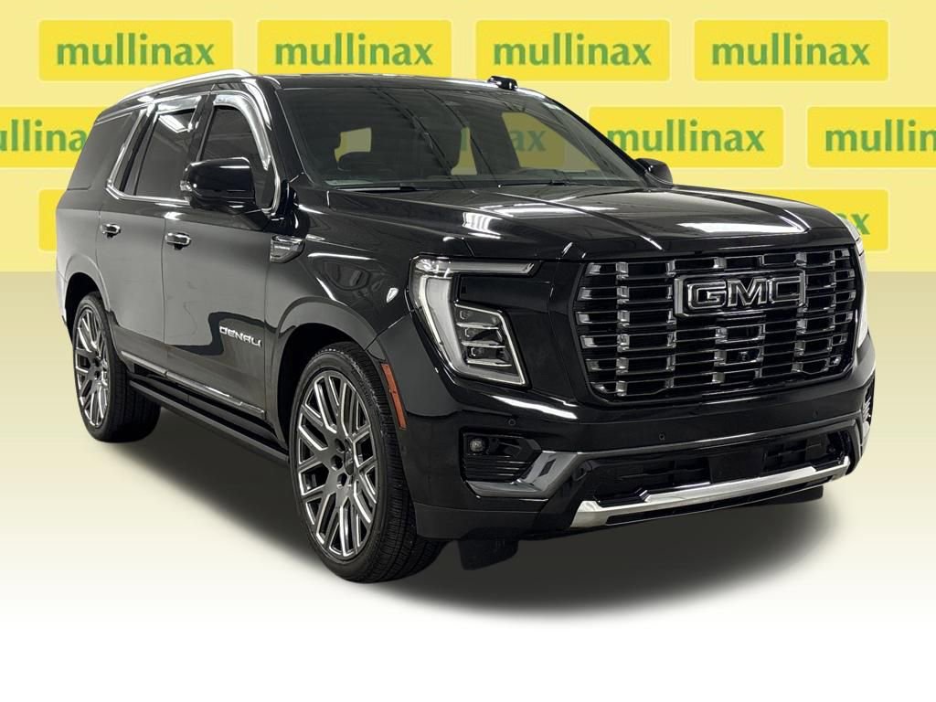 Used 2025 GMC Yukon Denali Ultimate w/ LPO, Floor Liner Package image 2