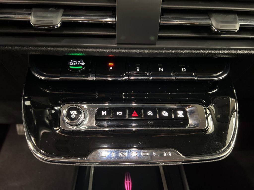 Certified 2023 Lincoln Corsair Reserve w/ Equipment Group 201A image 14