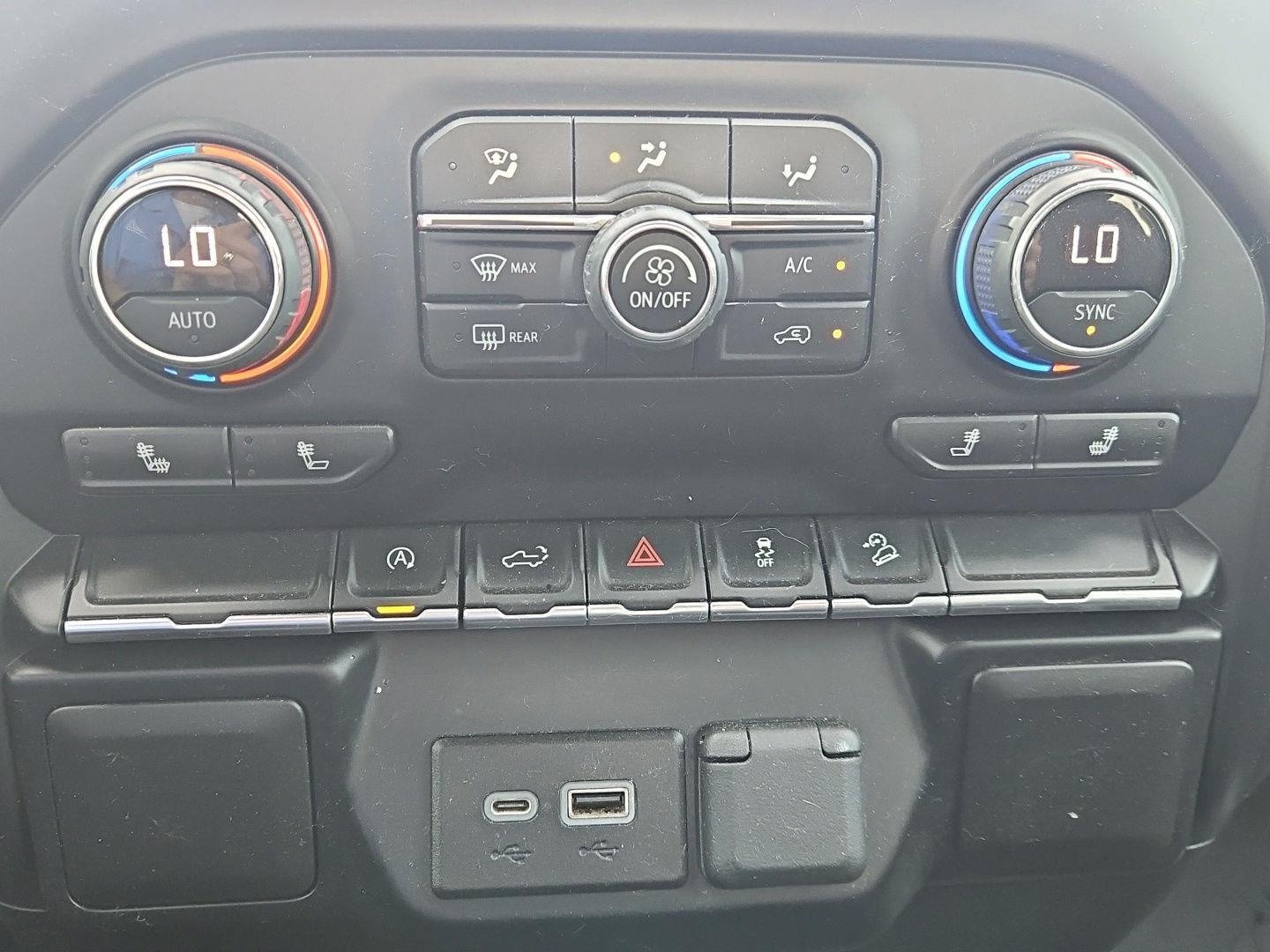 Certified 2022 Chevrolet Silverado 1500 RST AWD/4WD image 28