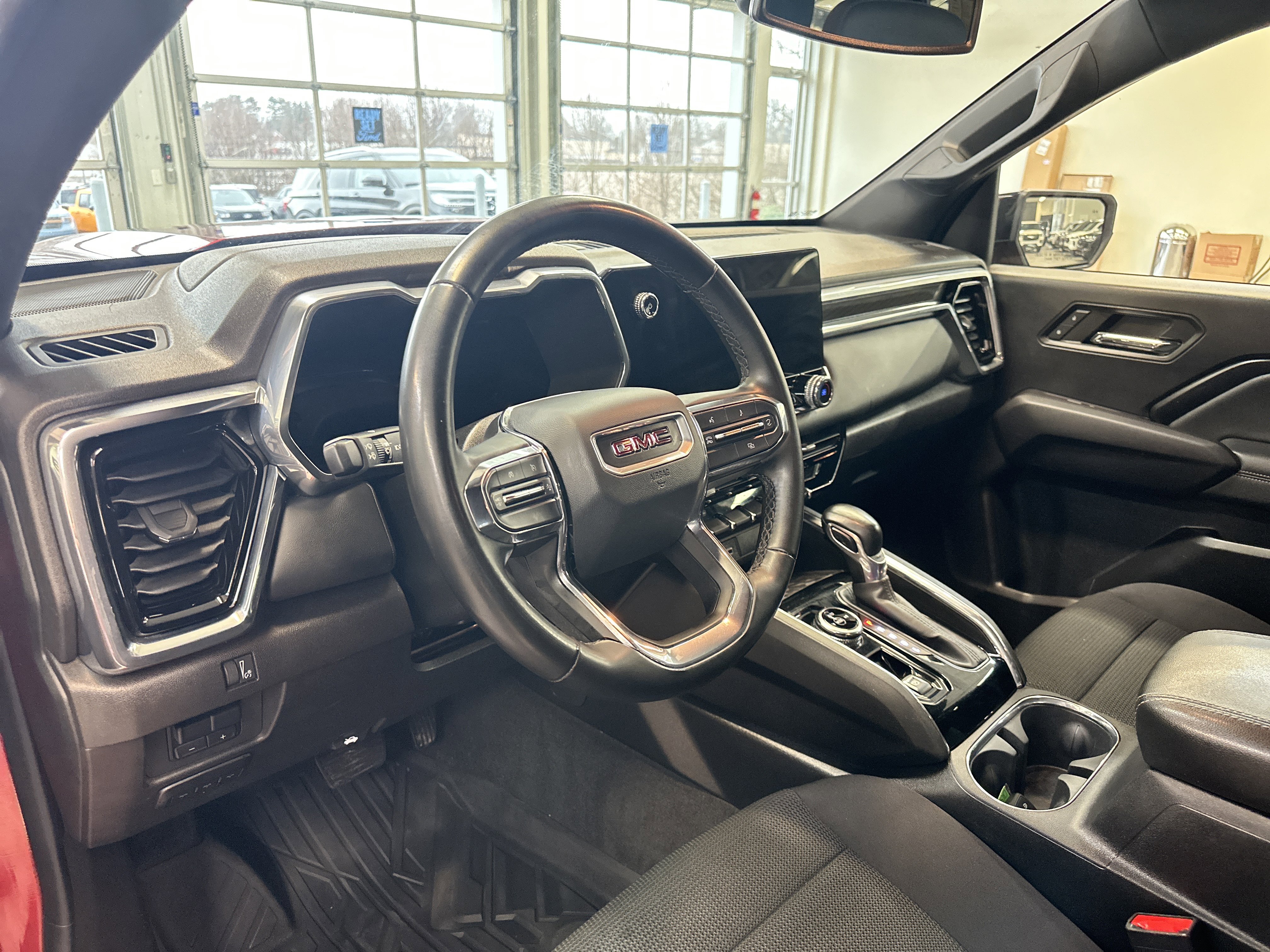 Used 2023 GMC Canyon Elevation w/ Convenience Package image 23