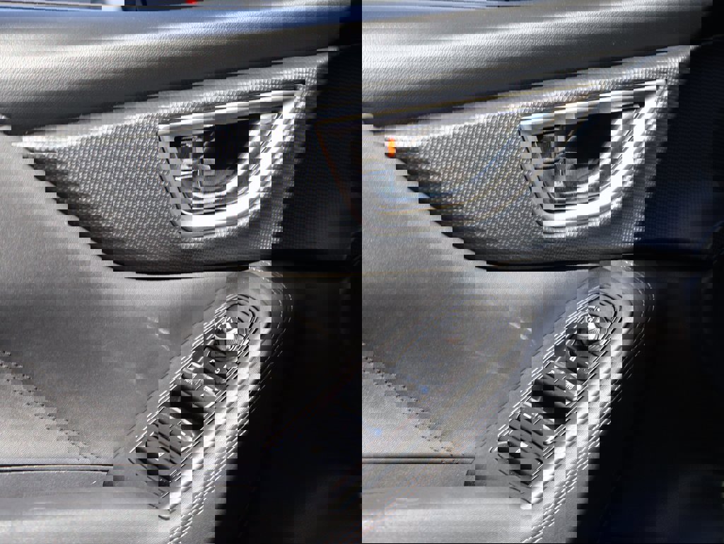 Used 2019 Subaru Forester Limited image 23