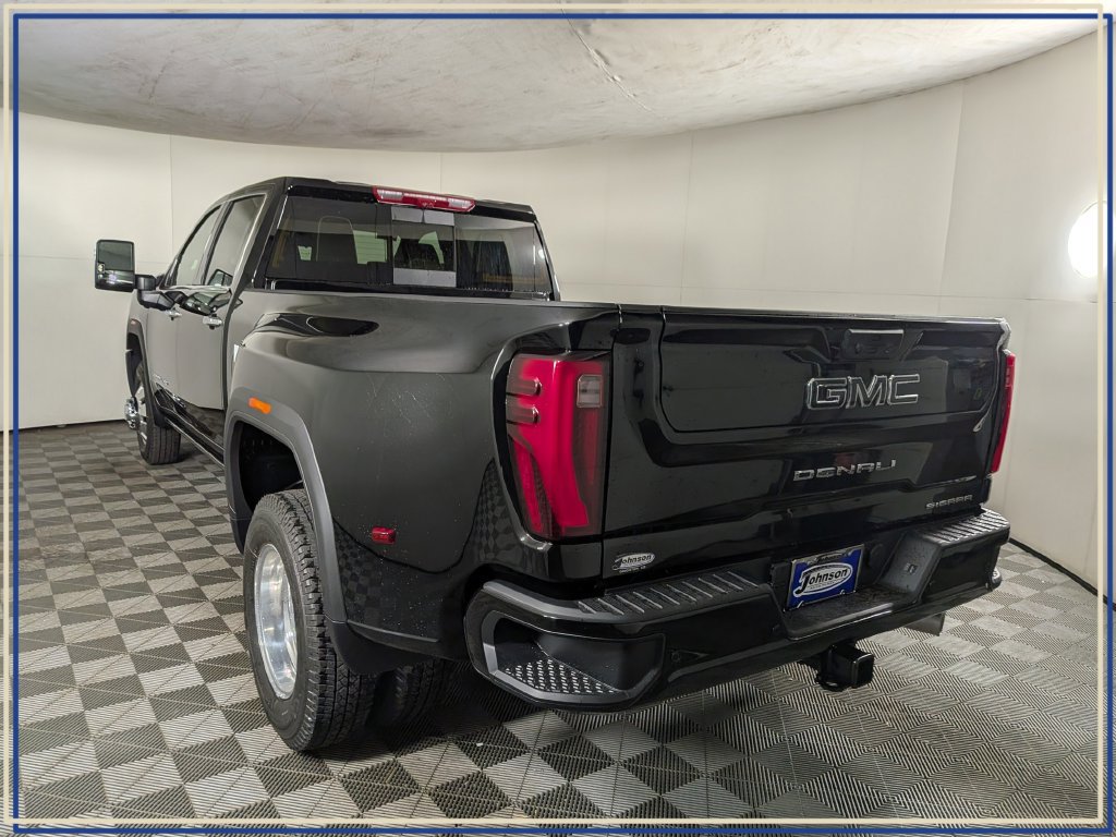 New 2026 GMC Sierra 3500 Denali Ultimate AWD/4WD image 4