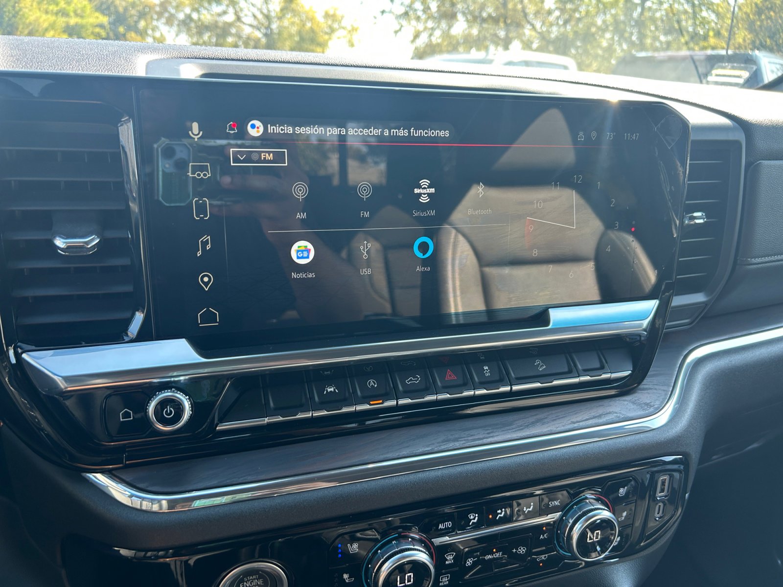 Used 2023 GMC Sierra 1500 SLT image 17