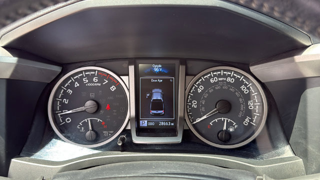 Used 2023 Toyota Tacoma SR5 RWD image 22