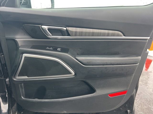 Certified 2025 Kia Telluride EX image 37