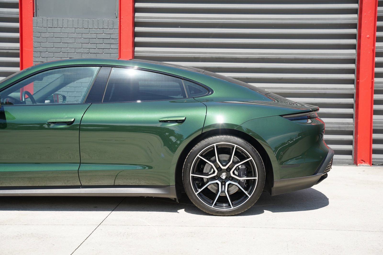 Used 2025 Porsche Taycan RWD image 7