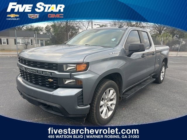 Used 2020 Chevrolet Silverado 1500 Custom w/ Custom Value Package image 1