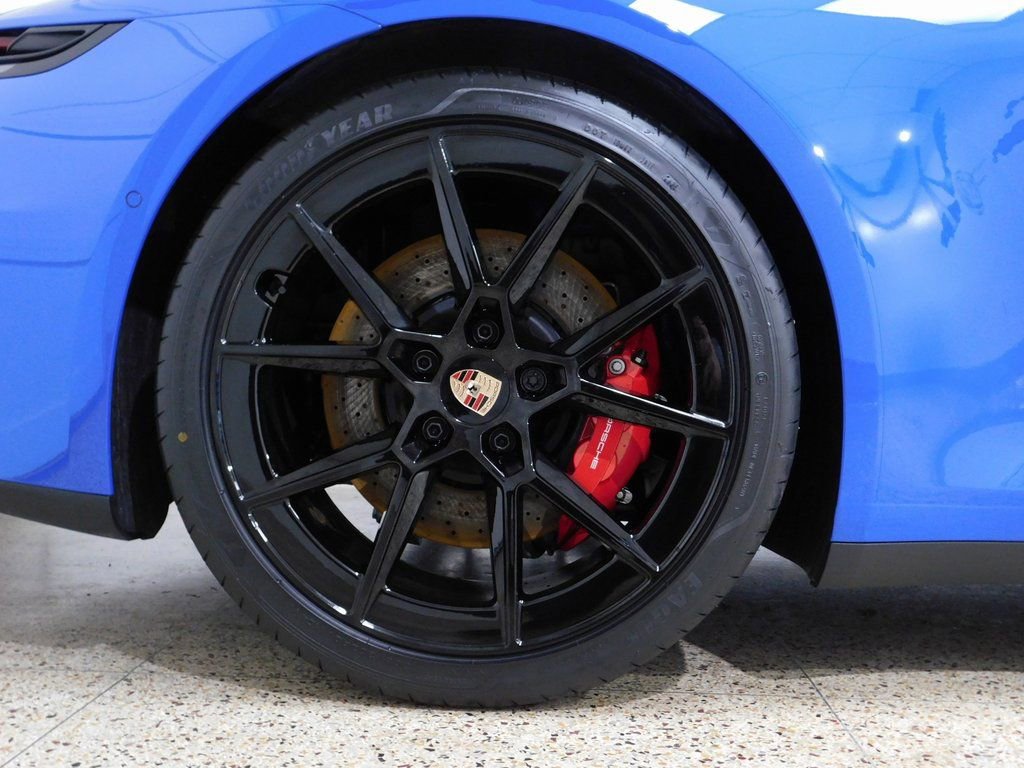 Used 2025 Porsche 911 Carrera S image 98