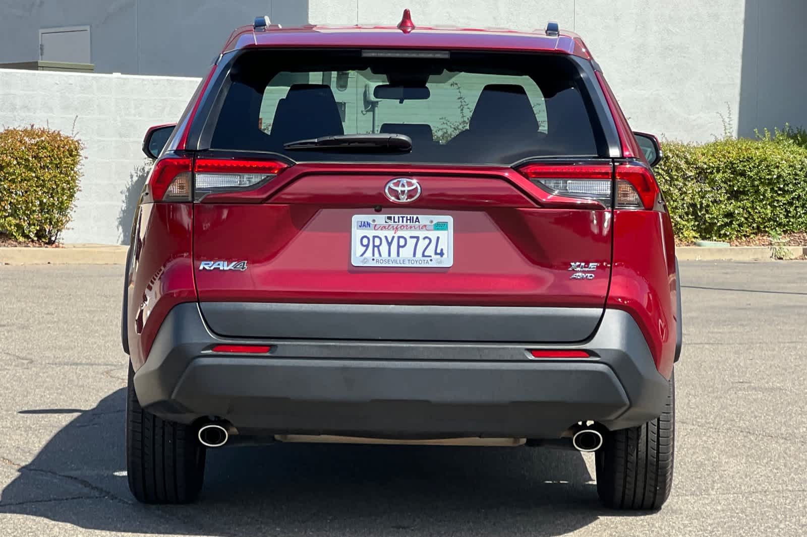 Certified 2023 Toyota RAV4 XLE AWD/4WD image 8