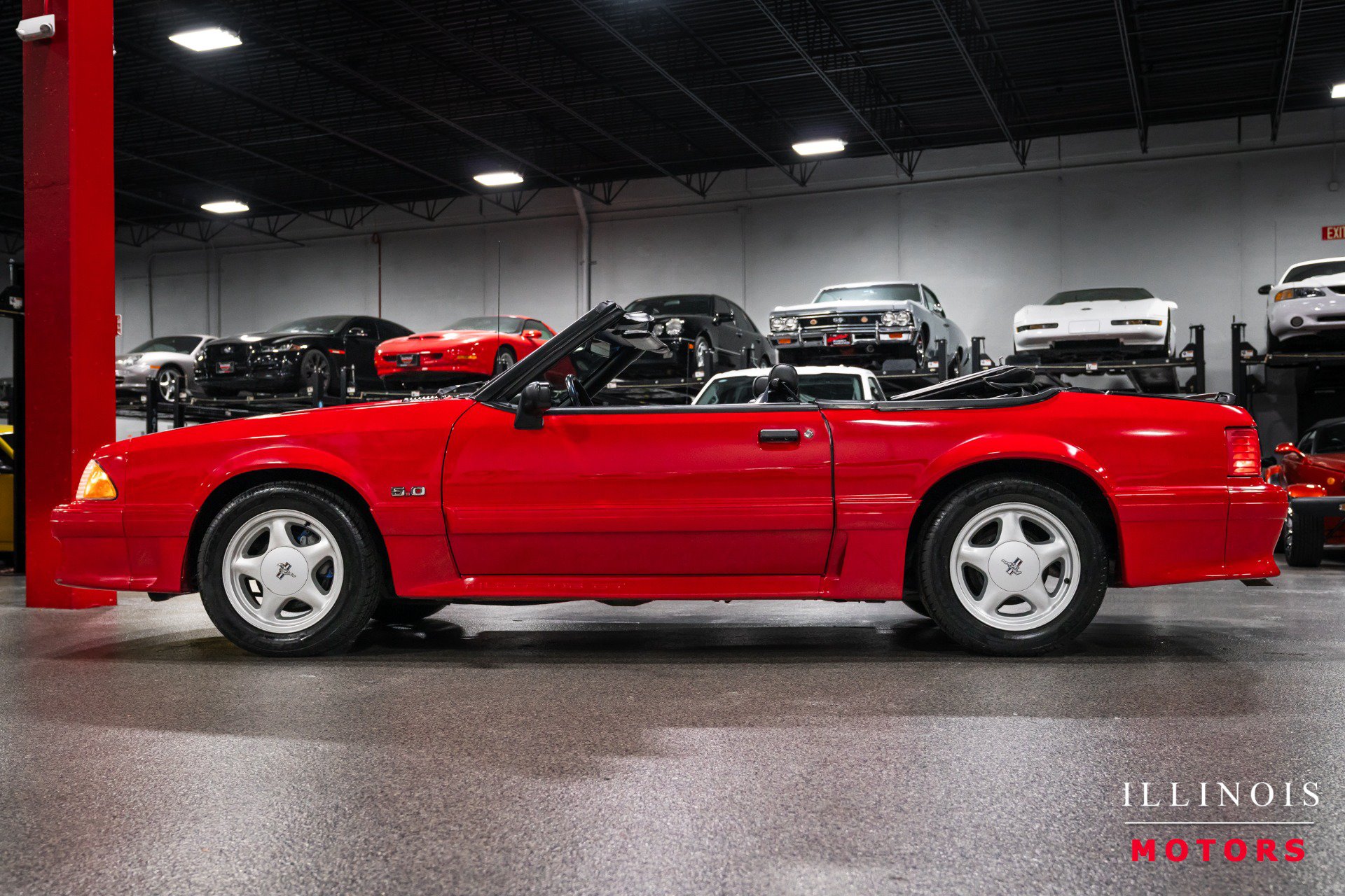 Used 1991 Ford Mustang GT RWD image 2