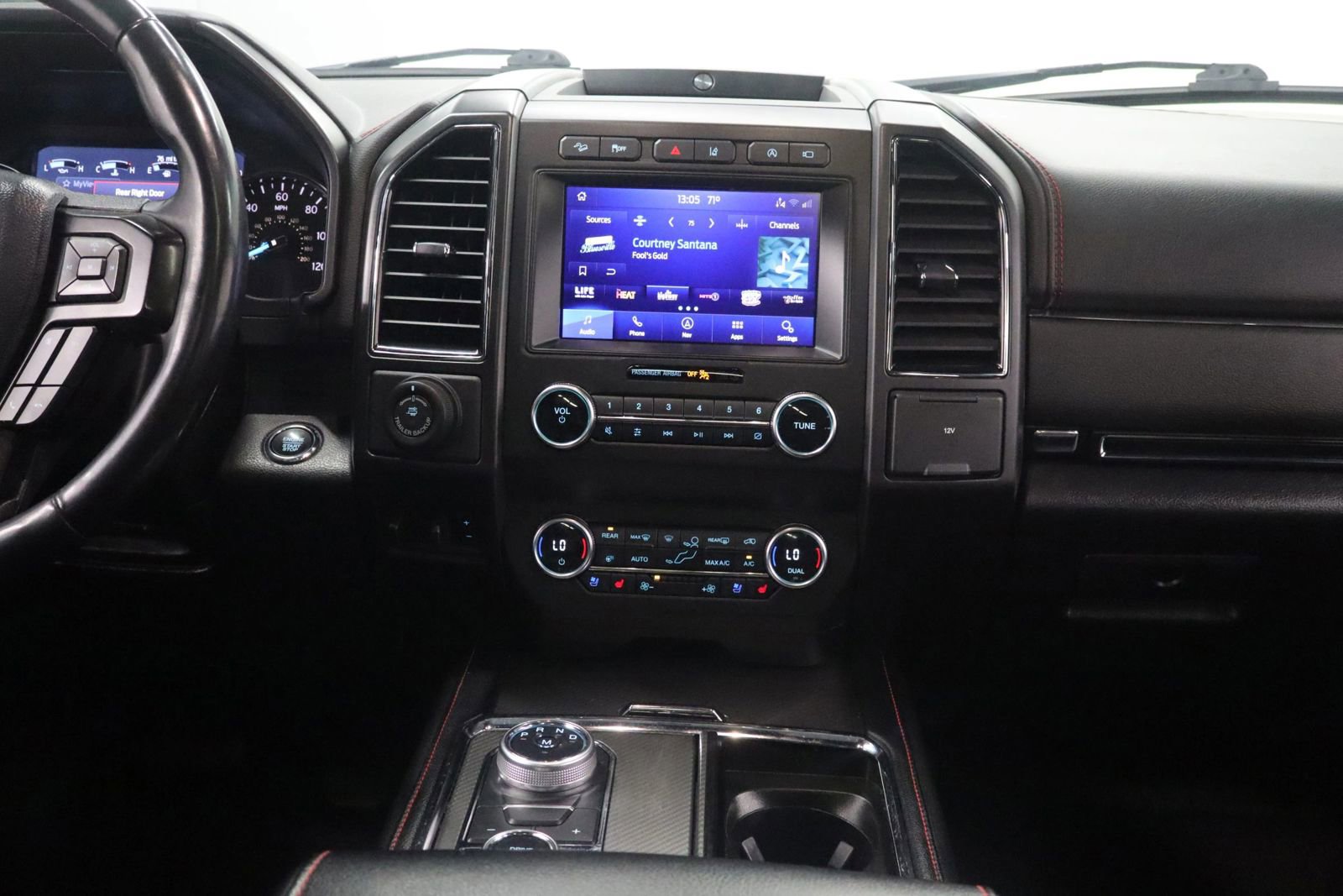 Used 2020 Ford Expedition Max Limited w/ Equipment Group 303A AWD/4WD image 25