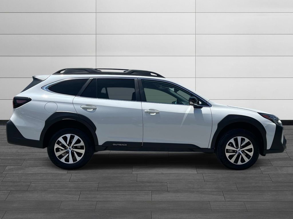 Certified 2025 Subaru Outback Premium w/ Popular Package #1A AWD/4WD image 2