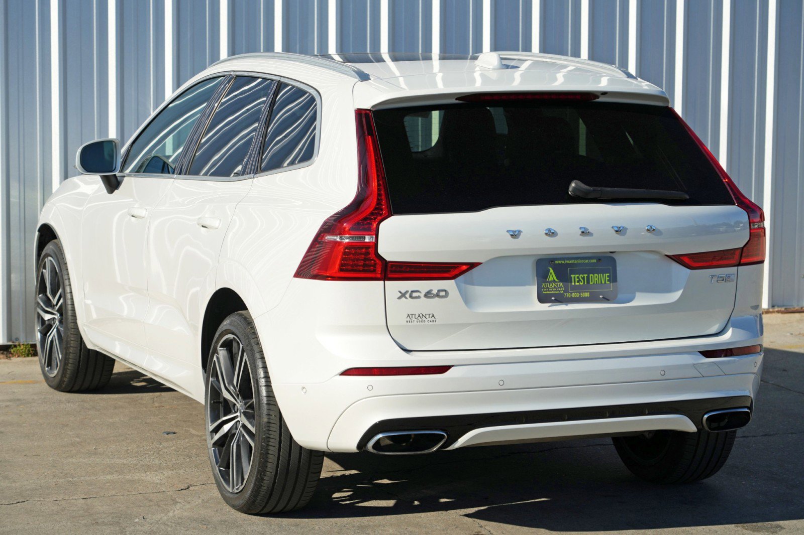 Used 2019 Volvo XC60 T5 R-Design w/ Protection Package image 48