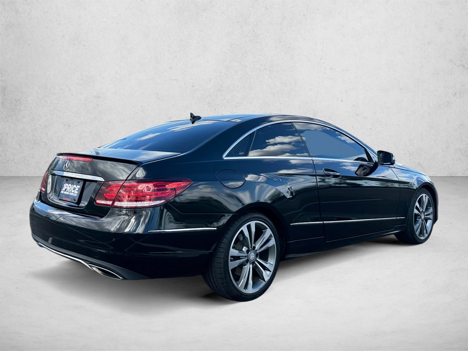 Used 2015 Mercedes-Benz E 400 Coupe image 5