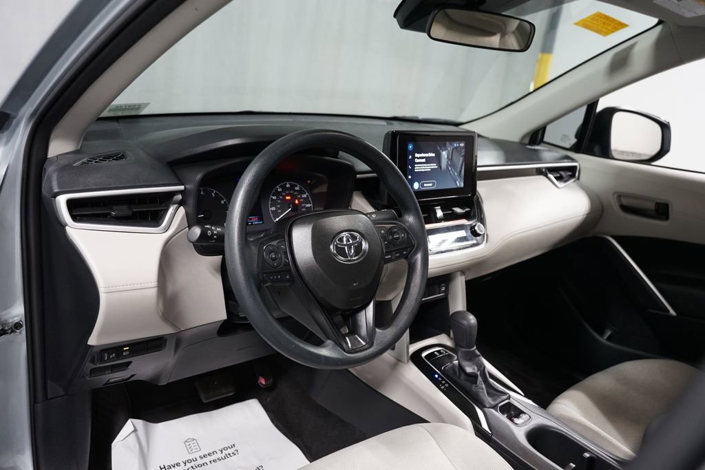 Certified 2025 Toyota Corolla Cross L image 11