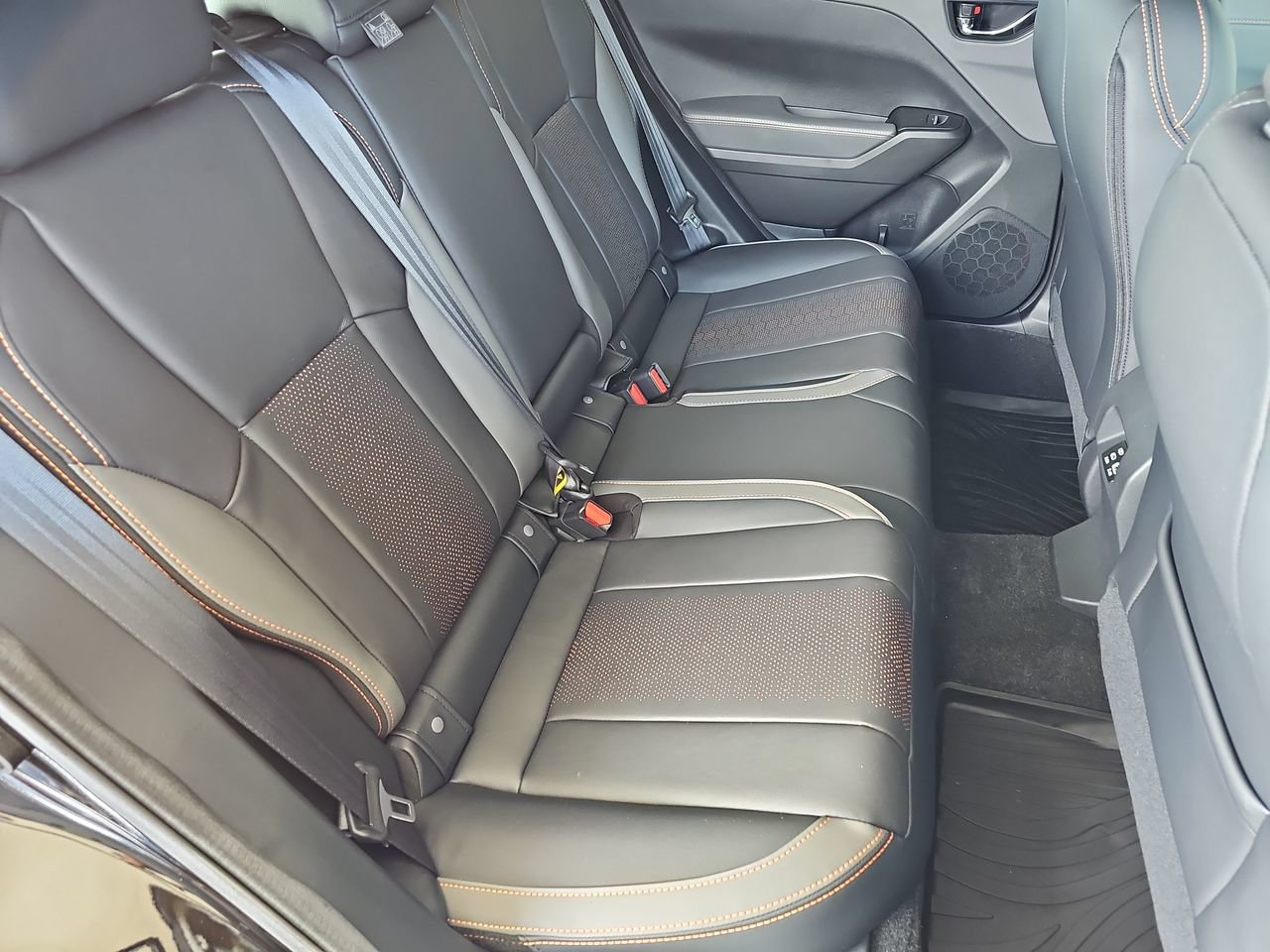Certified 2025 Subaru Crosstrek 2.5i Limited w/ Crosstrek Mirror Package AWD/4WD image 18