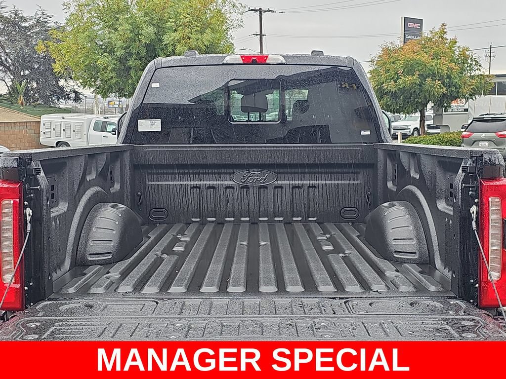 New 2026 Ford F250 Lariat w/ Black Appearance Package AWD/4WD image 12