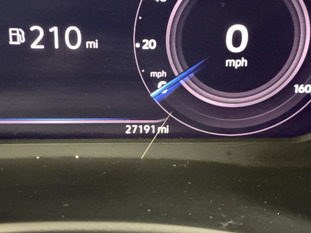 Used 2023 Volkswagen Atlas SE w/ Panoramic Sunroof Package image 6