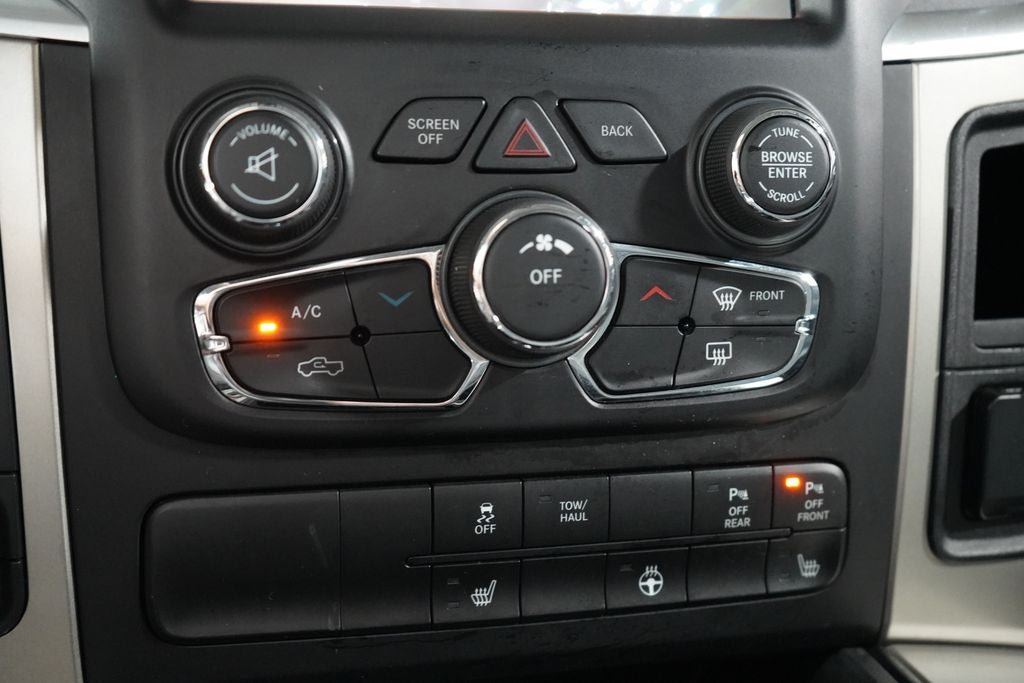 Used 2015 RAM 1500 Big Horn AWD/4WD image 26