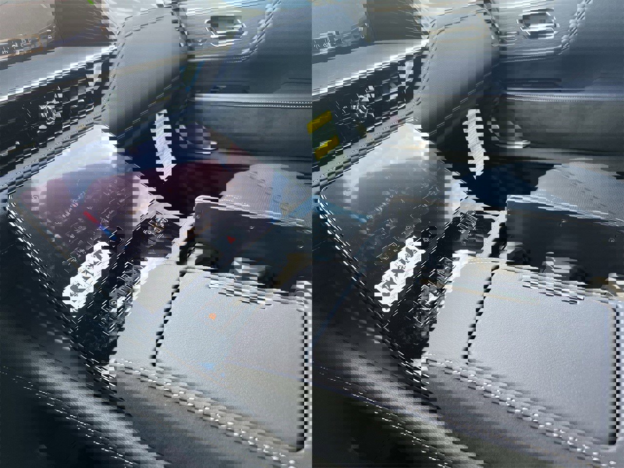 New 2026 INFINITI QX80 4WD w/ Sport Exterior Package image 16