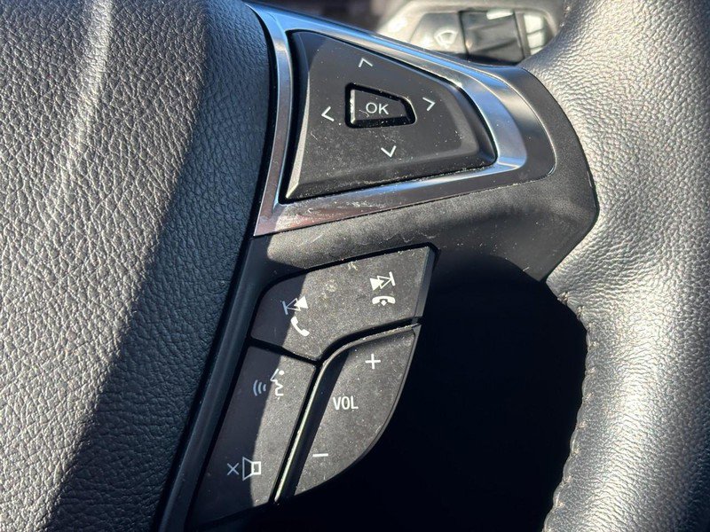 Used 2022 Ford Edge SEL w/ Convenience Package image 21