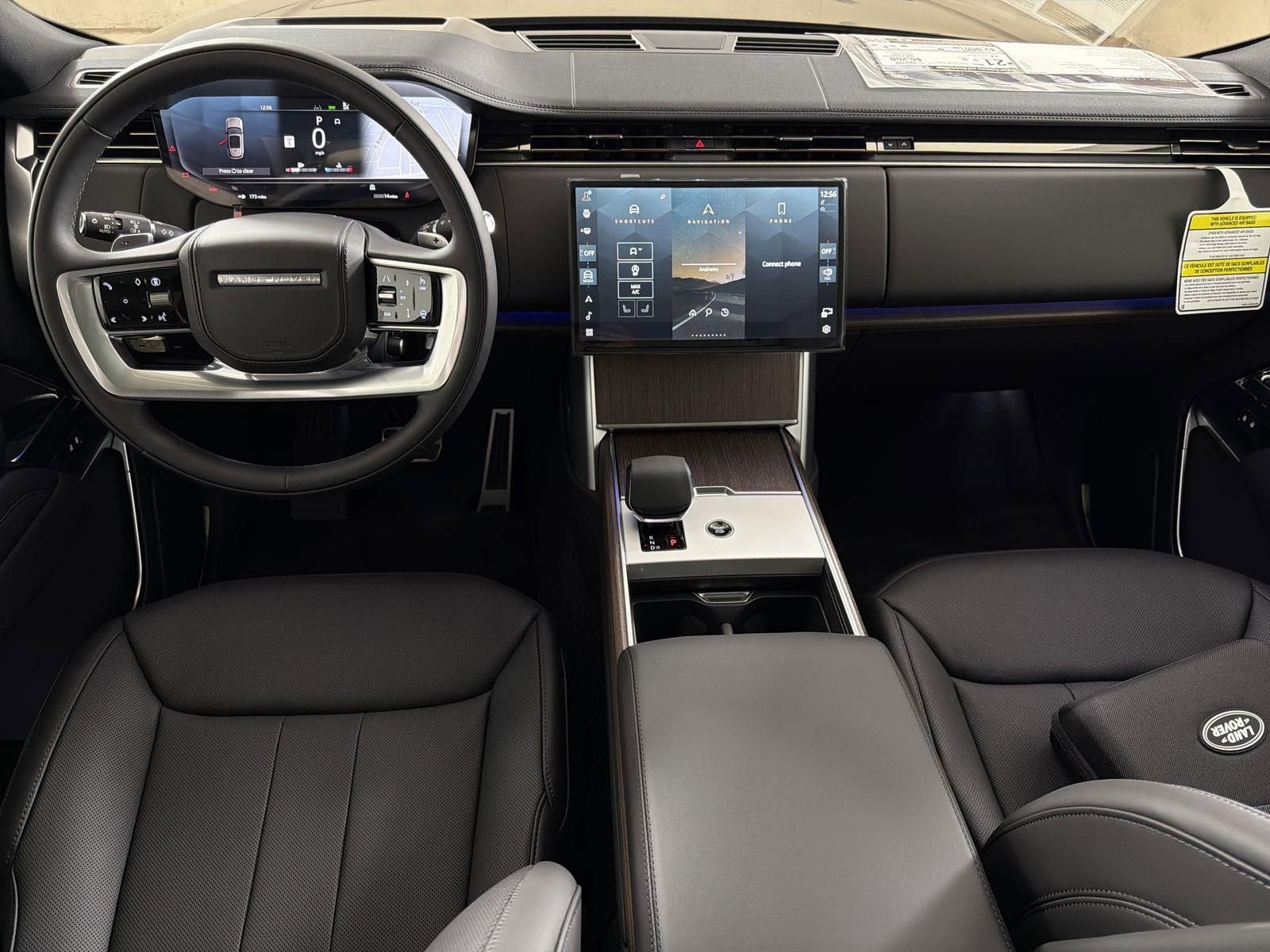 New 2026 Land Rover Range Rover Long Wheelbase SE image 10